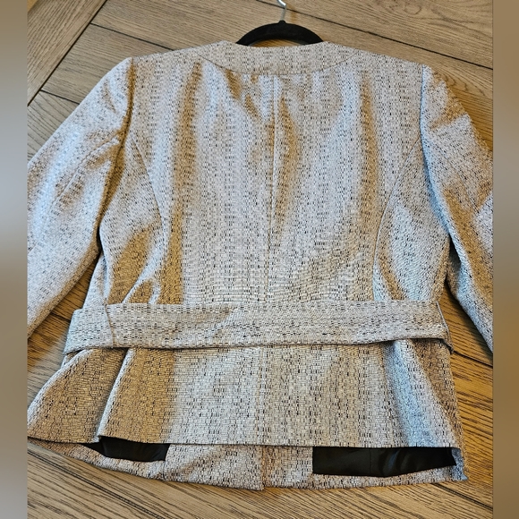 Jones Studio Gray Button Front Professional Suit Jacket - Picture 5 of 9